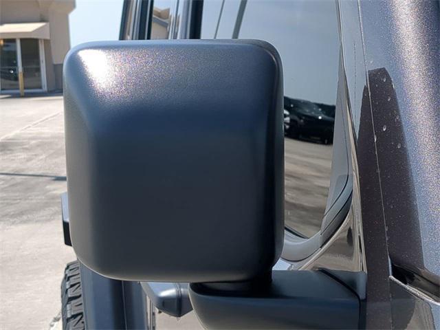 new 2025 Jeep Wrangler car, priced at $64,378
