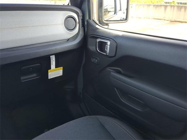 new 2025 Jeep Gladiator car, priced at $41,810