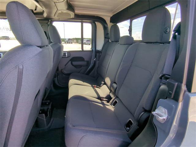 new 2025 Jeep Gladiator car, priced at $41,810