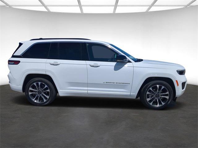 new 2024 Jeep Grand Cherokee car, priced at $57,079