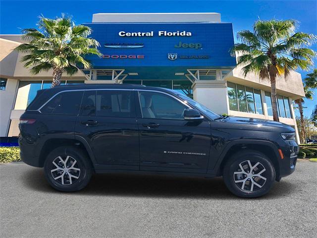 new 2025 Jeep Grand Cherokee car, priced at $43,045
