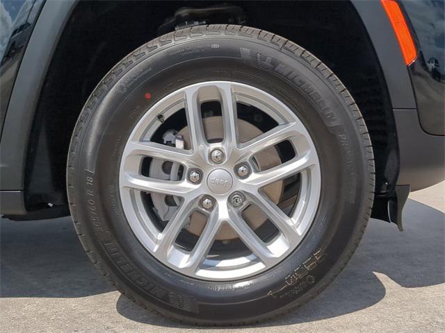 new 2025 Jeep Grand Cherokee car, priced at $36,151