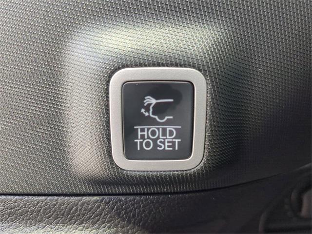 new 2025 Jeep Grand Cherokee car, priced at $36,151
