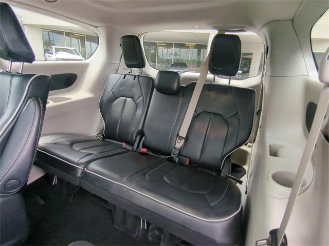used 2023 Chrysler Pacifica Hybrid car, priced at $25,999