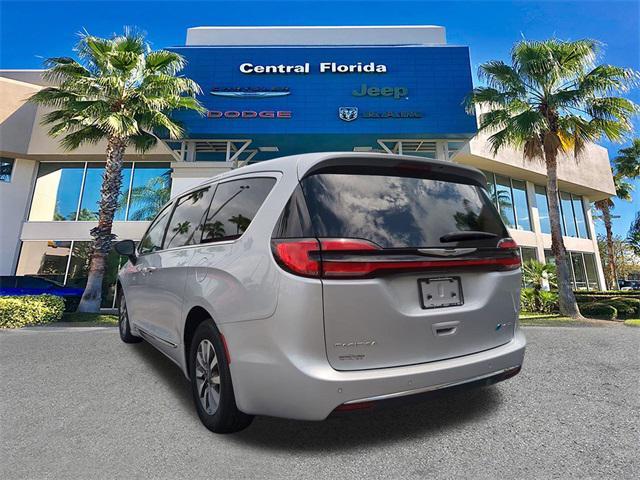 used 2023 Chrysler Pacifica Hybrid car, priced at $25,999