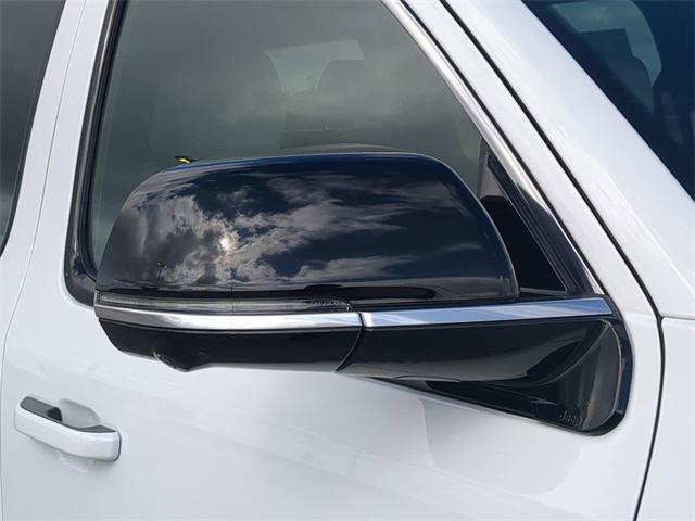 new 2025 Jeep Wagoneer L car, priced at $73,172