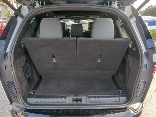 used 2021 Land Rover Discovery car, priced at $26,249
