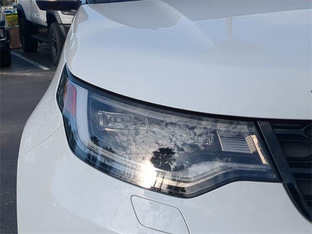 used 2021 Land Rover Discovery car, priced at $26,249
