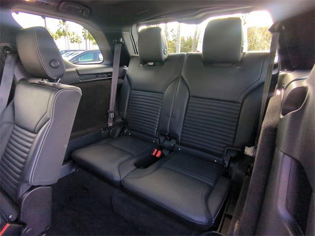 used 2021 Land Rover Discovery car, priced at $26,249