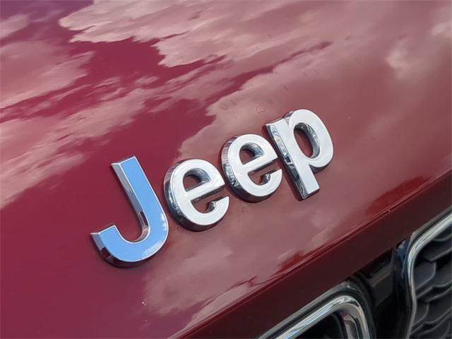 used 2023 Jeep Grand Cherokee car, priced at $28,749