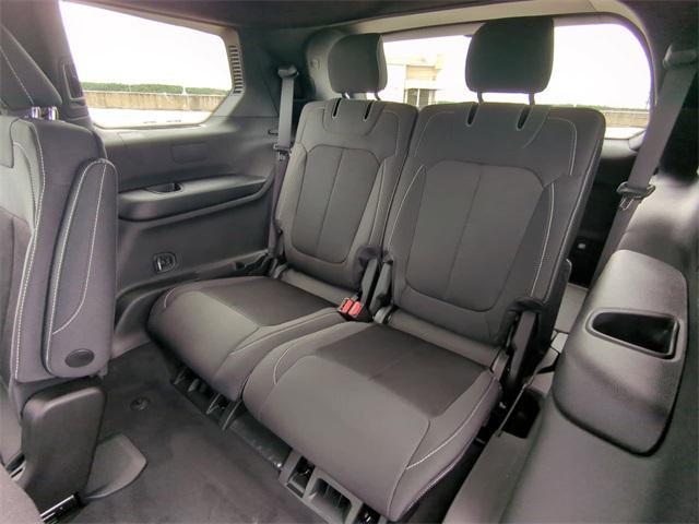 new 2025 Jeep Grand Cherokee L car, priced at $37,657