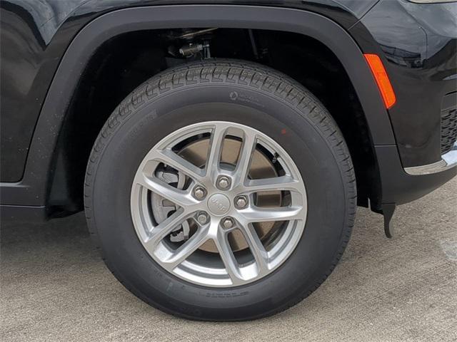 new 2025 Jeep Grand Cherokee L car, priced at $37,657