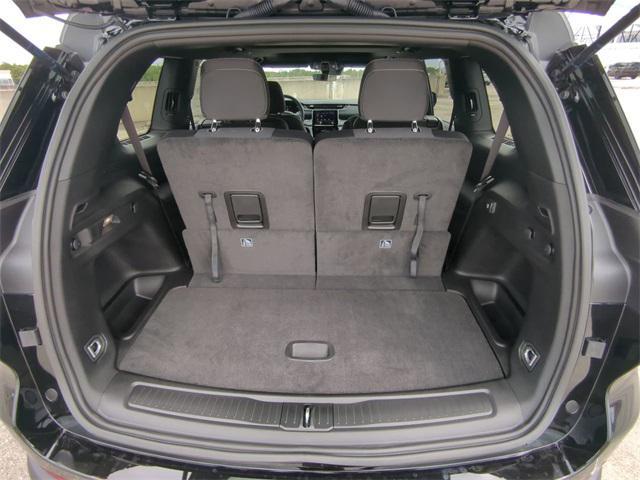 new 2025 Jeep Grand Cherokee L car, priced at $37,657