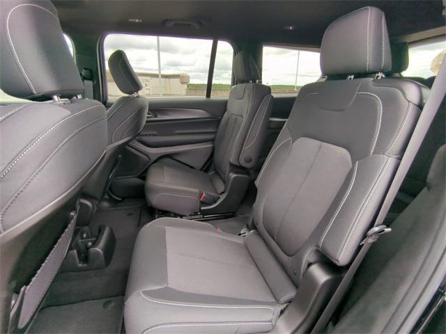 new 2025 Jeep Grand Cherokee L car, priced at $37,657