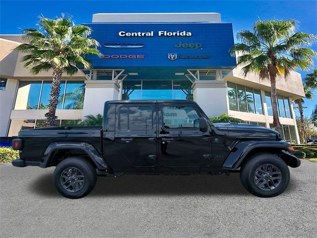 new 2025 Jeep Gladiator car, priced at $41,480