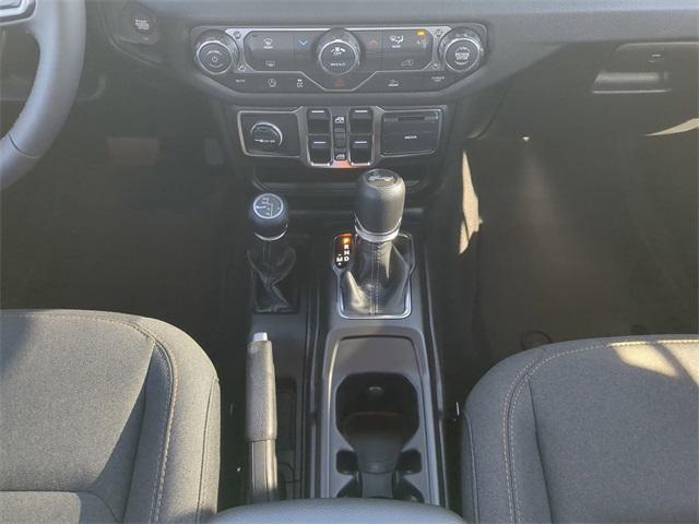 new 2026 Jeep Wrangler car, priced at $45,724