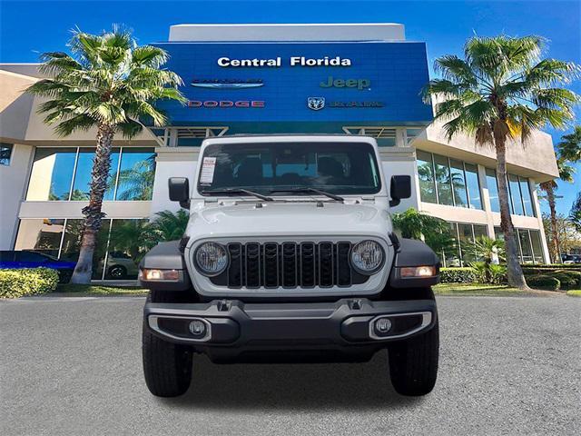 new 2025 Jeep Gladiator car, priced at $41,256