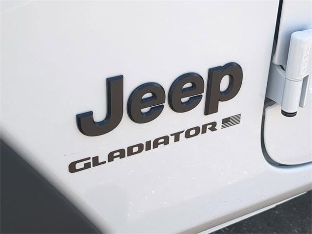 new 2025 Jeep Gladiator car, priced at $41,256