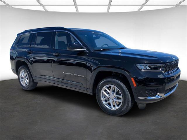 new 2024 Jeep Grand Cherokee L car, priced at $35,100