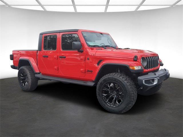 new 2024 Jeep Gladiator car, priced at $41,994