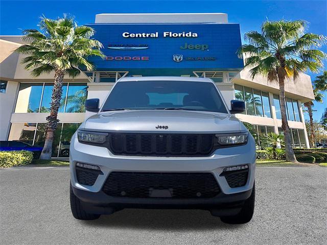 new 2025 Jeep Grand Cherokee car, priced at $51,115