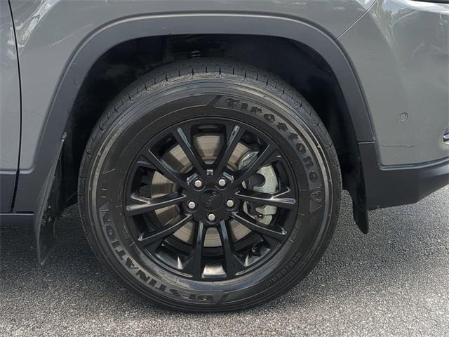 used 2023 Jeep Cherokee car, priced at $23,499
