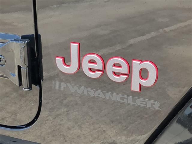 new 2025 Jeep Wrangler car, priced at $70,911