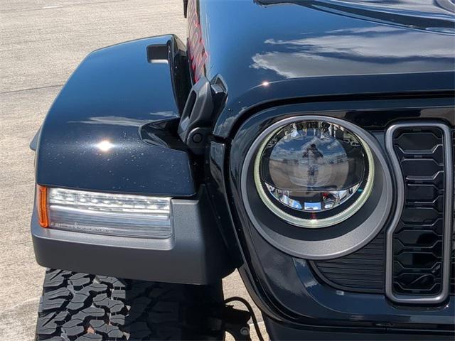 new 2025 Jeep Wrangler car, priced at $70,911