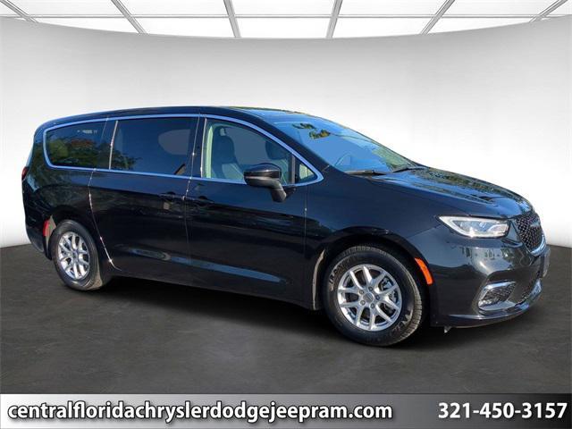 used 2023 Chrysler Pacifica car, priced at $30,250