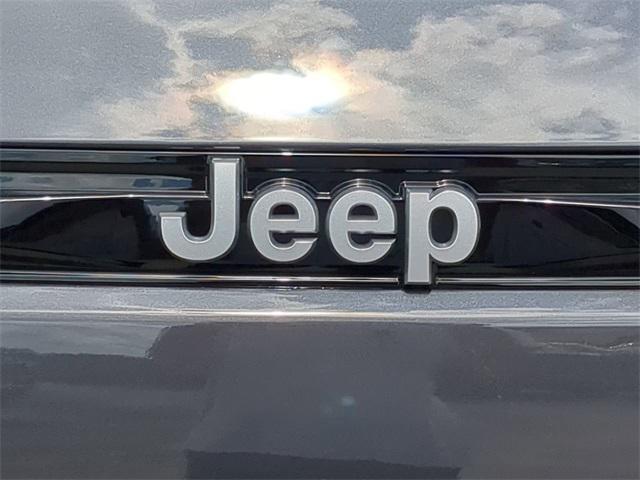 new 2024 Jeep Grand Cherokee car, priced at $45,259