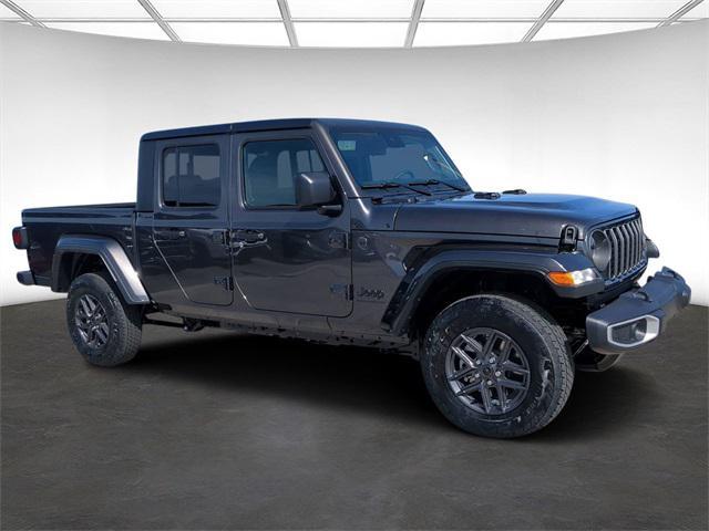 new 2024 Jeep Gladiator car, priced at $47,770