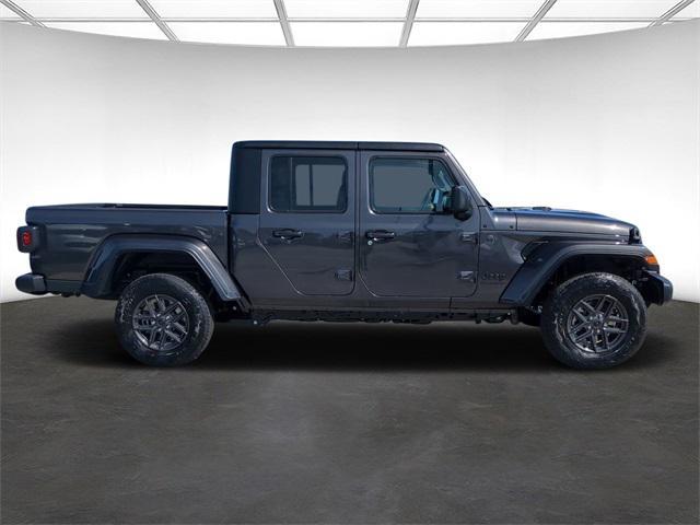 new 2024 Jeep Gladiator car, priced at $47,770