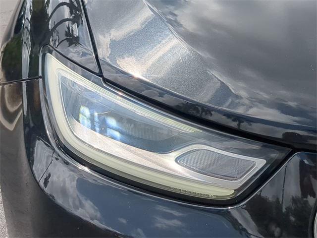 used 2023 Chrysler Pacifica Hybrid car, priced at $28,499