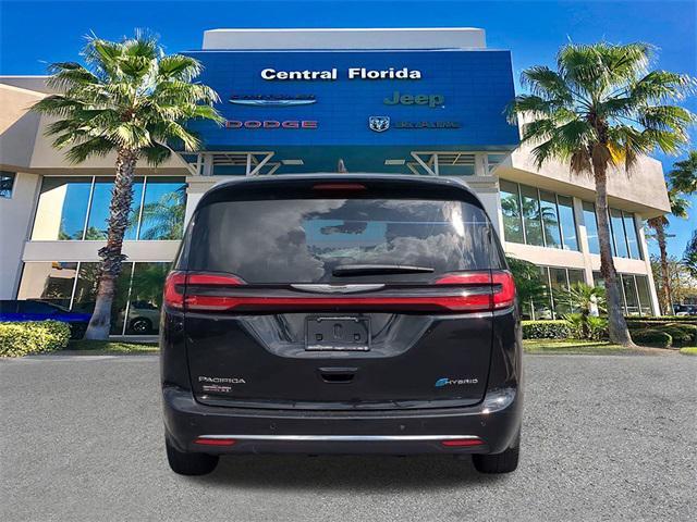 used 2023 Chrysler Pacifica Hybrid car, priced at $28,499