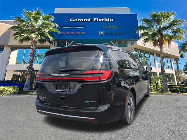 used 2023 Chrysler Pacifica Hybrid car, priced at $28,499