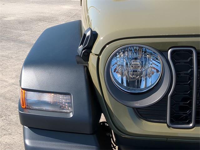 new 2026 Jeep Wrangler car, priced at $45,759