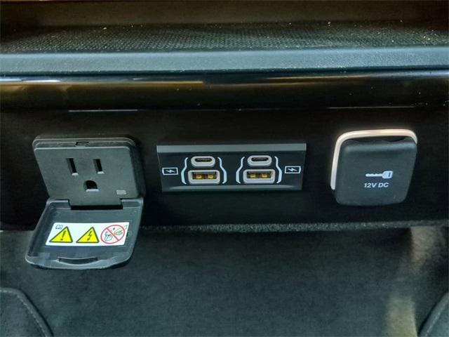 used 2023 Jeep Wagoneer car, priced at $41,749