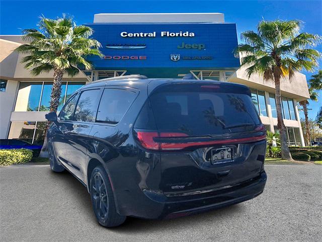 new 2025 Chrysler Pacifica car, priced at $49,818