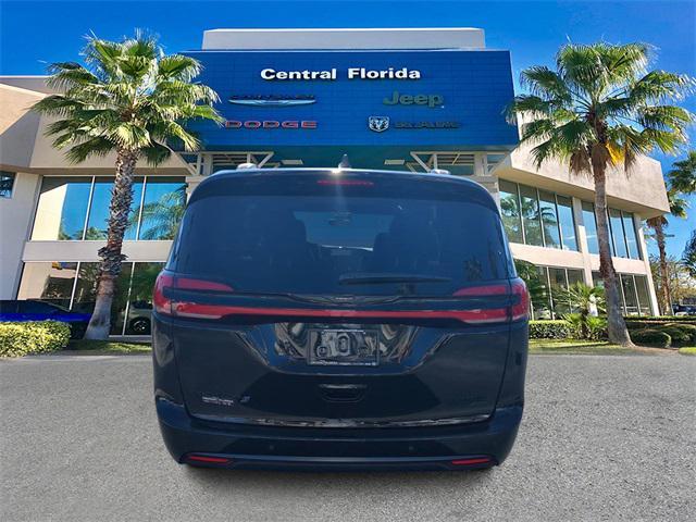 new 2025 Chrysler Pacifica car, priced at $49,818