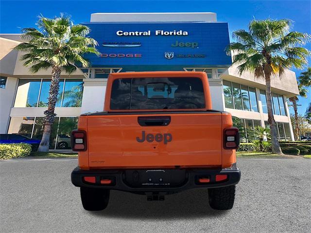 new 2025 Jeep Gladiator car, priced at $56,626