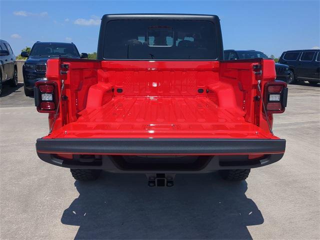 new 2024 Jeep Gladiator car, priced at $41,670