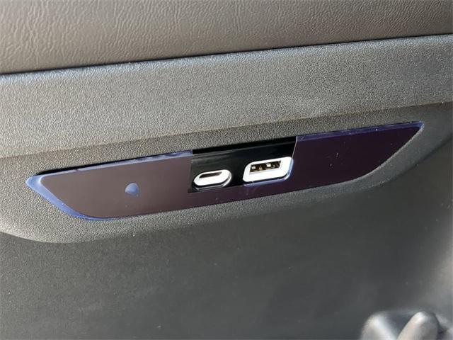 new 2026 Chrysler Pacifica car, priced at $52,365