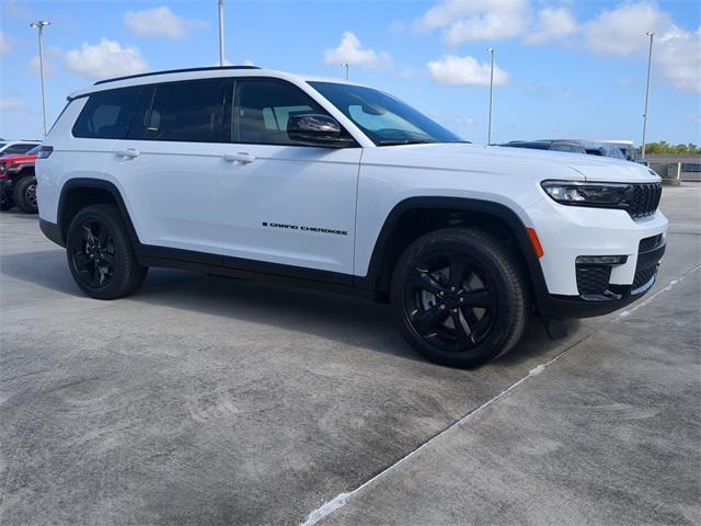 new 2024 Jeep Grand Cherokee L car, priced at $37,086