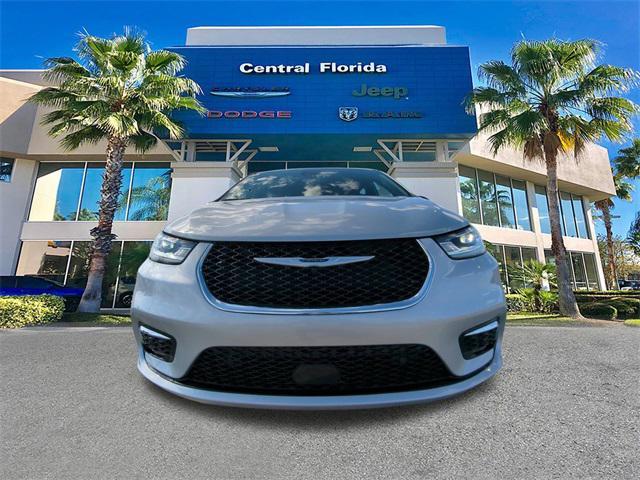 new 2026 Chrysler Pacifica car, priced at $56,506