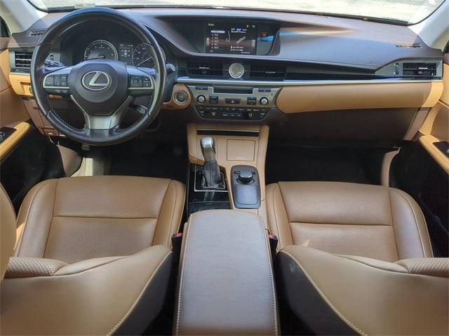 used 2016 Lexus ES 350 car, priced at $19,499