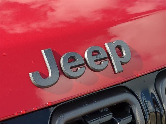 new 2025 Jeep Compass car, priced at $27,838