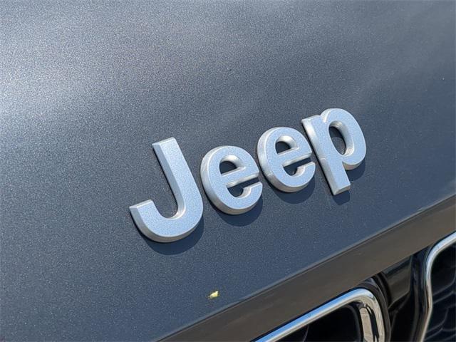 new 2025 Jeep Grand Cherokee car, priced at $41,436