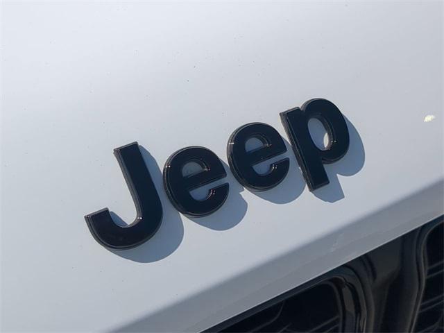 new 2025 Jeep Grand Cherokee L car, priced at $41,755