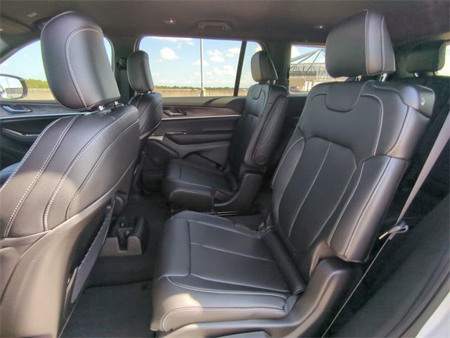 new 2025 Jeep Grand Cherokee L car, priced at $41,755