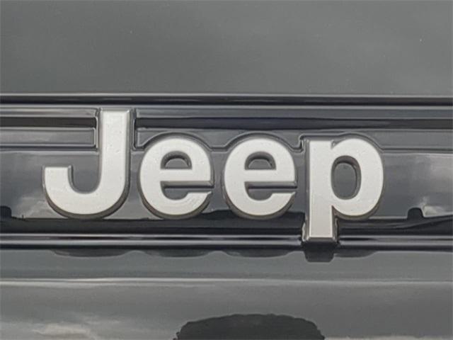 new 2024 Jeep Grand Cherokee car, priced at $42,474